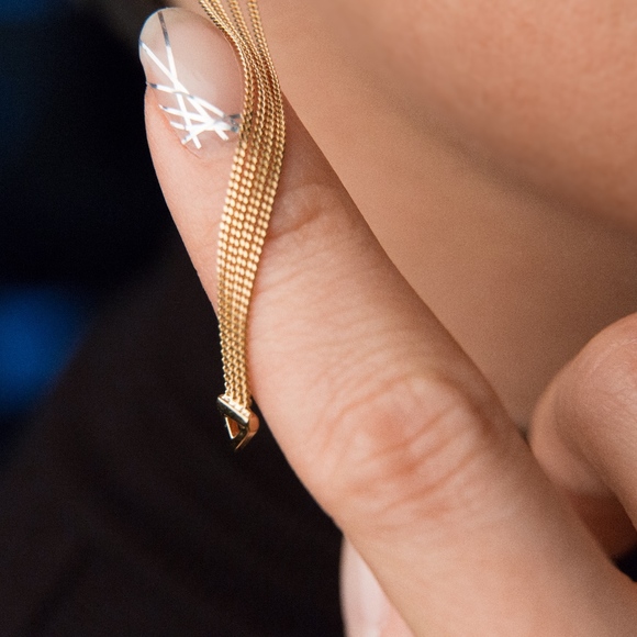 Levitate Earring - Picture 6 of 6